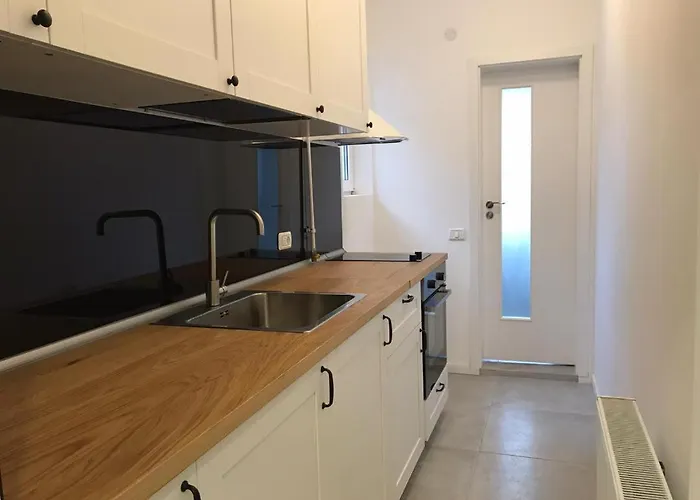 Center Premium 2 Апартаменти Бухарест